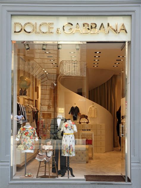 dolce gabbana outlet uk review|Dolce & Gabbana outlet shop online.